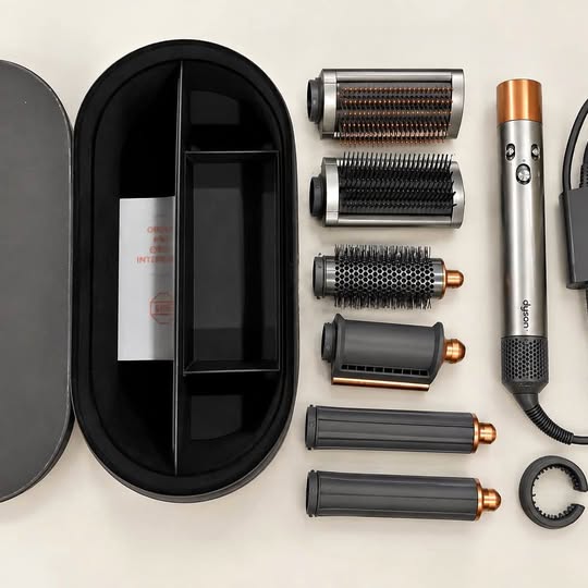 Moving Sale – Dyson Airwrap HS05 Styling Set with Original Packaging